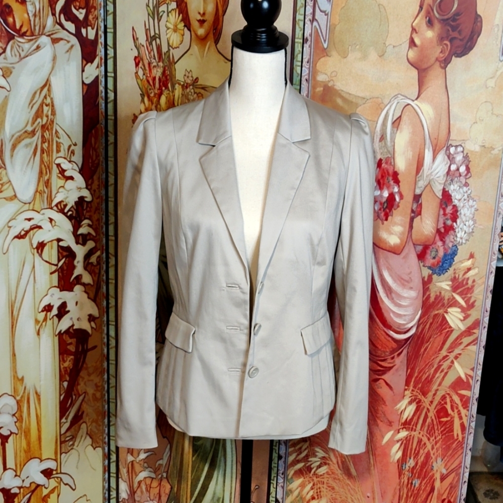 Woman's Waist Sinching Blazer